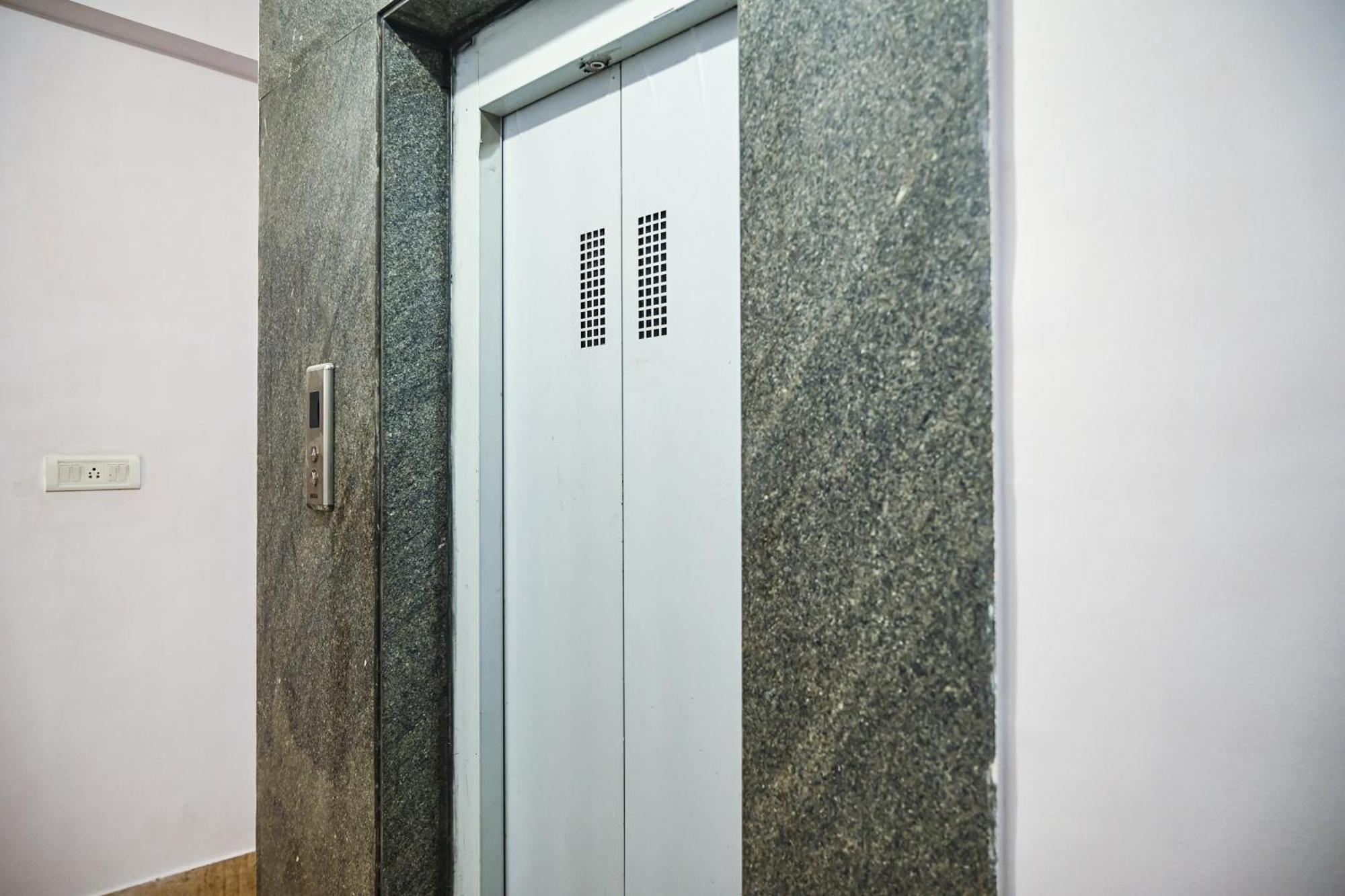Hotel O Shraddha Residency 2 コルカタ エクステリア 写真
