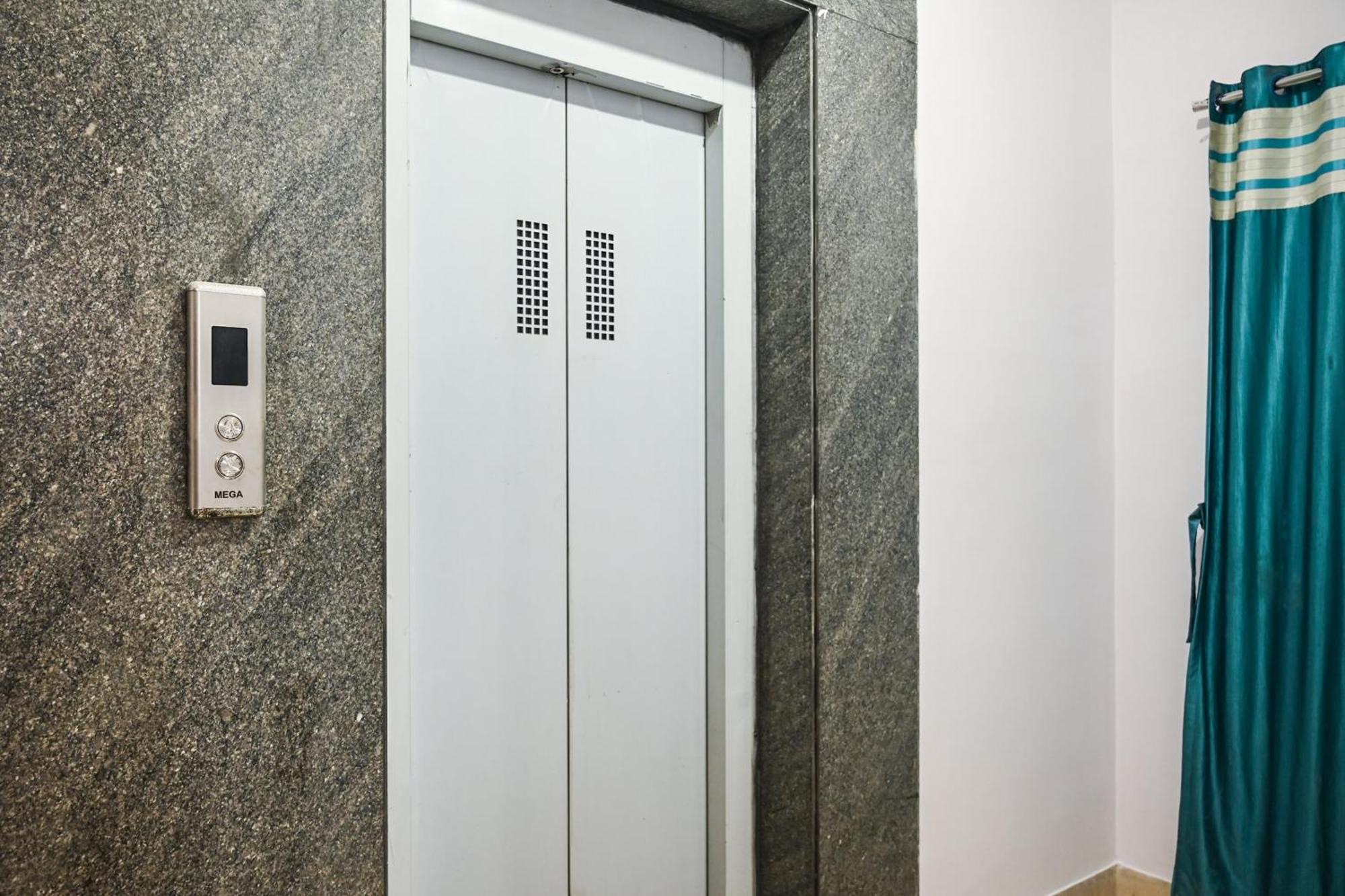 Hotel O Shraddha Residency 2 コルカタ エクステリア 写真