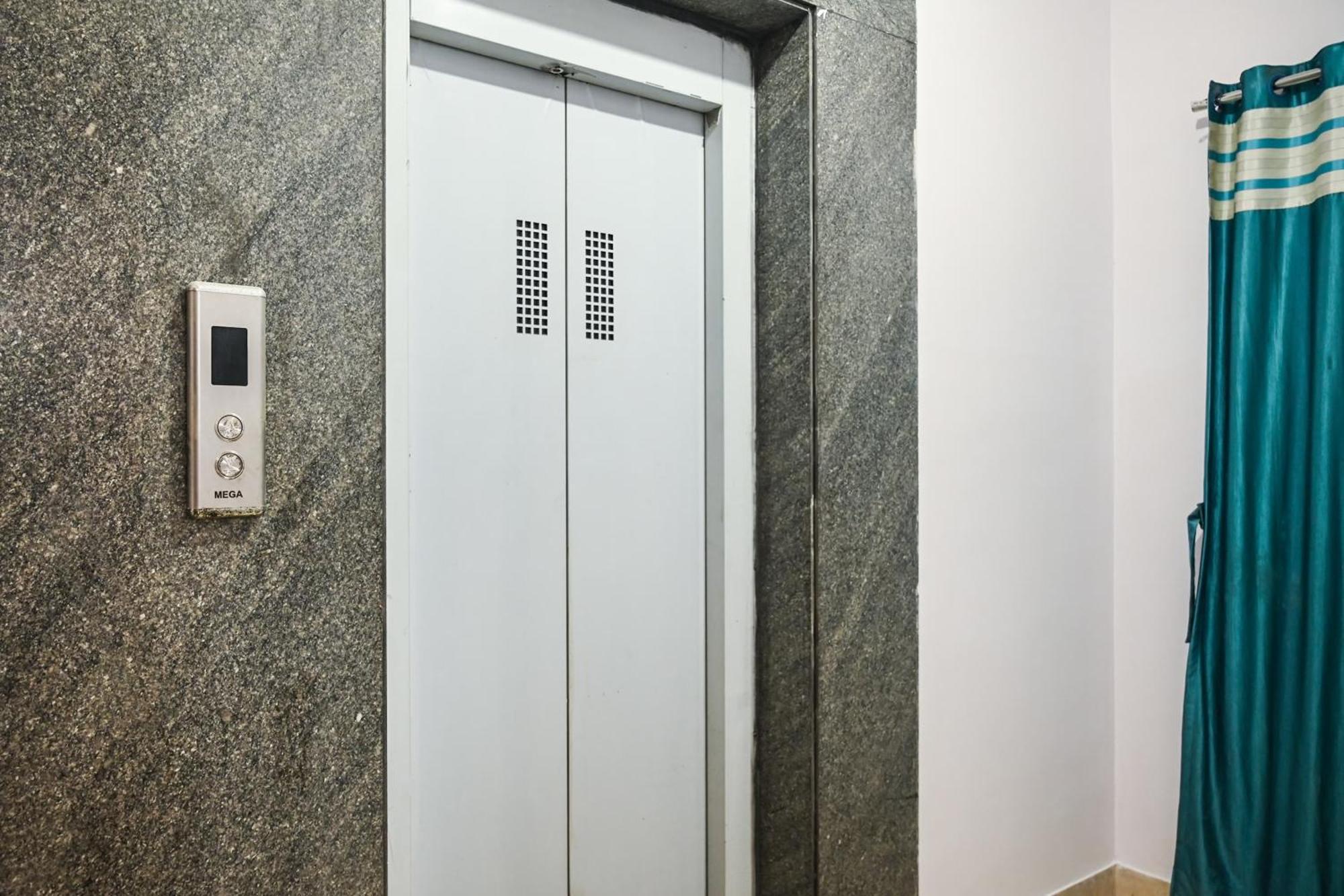 Hotel O Shraddha Residency 2 コルカタ エクステリア 写真