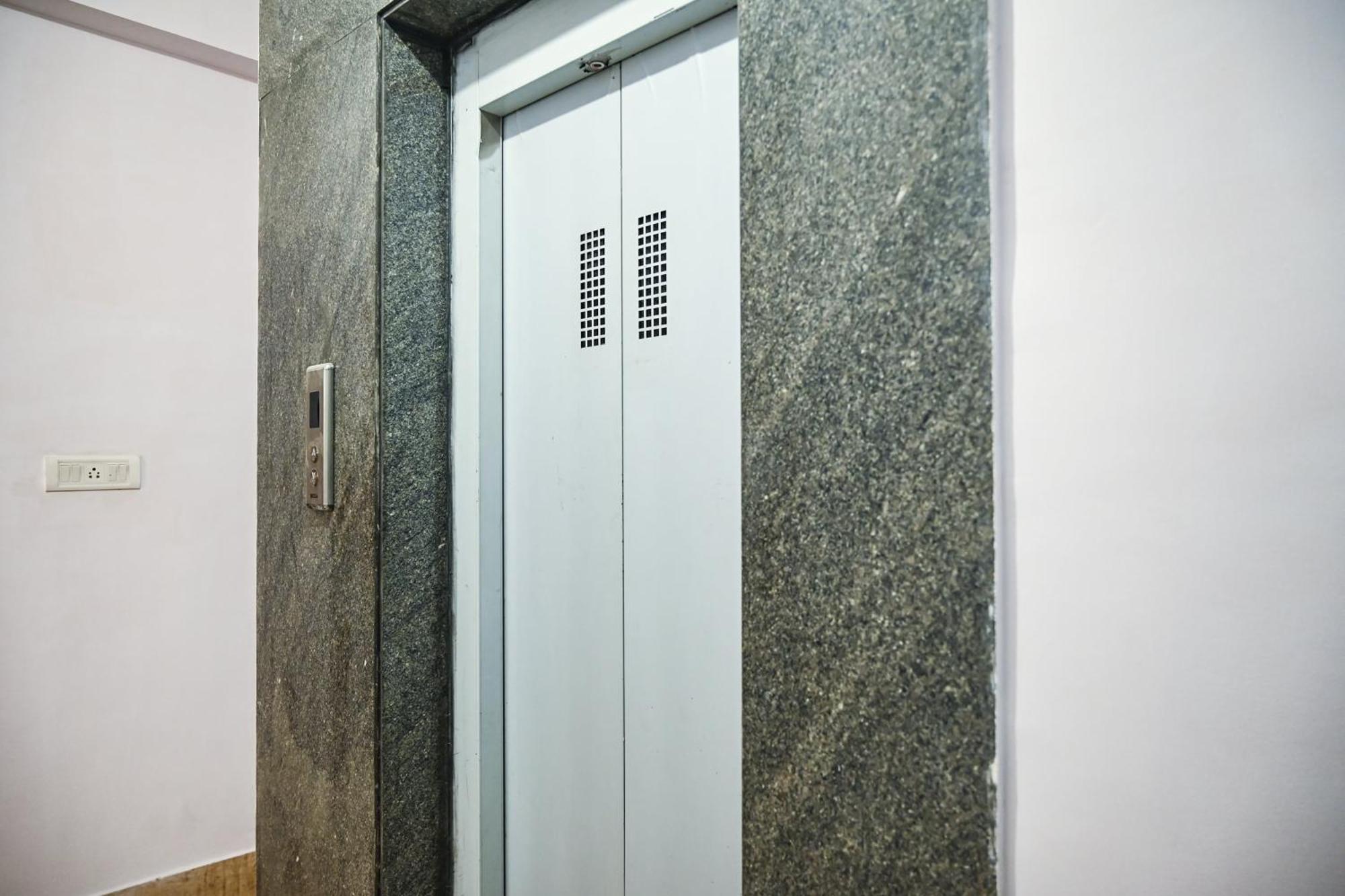 Hotel O Shraddha Residency 2 コルカタ エクステリア 写真